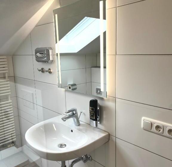 バルコニー付スタンダード4ベッドルーム, Gästehaus Forggensee