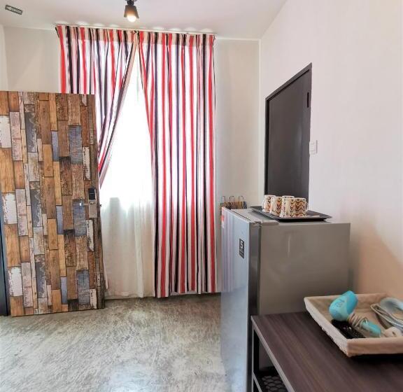 إستديو عائلى, Mwv Suite Room