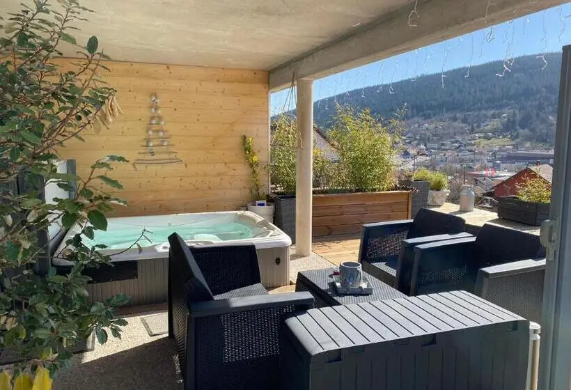 テラス付きスタンダードルーム, Au Nid Cosy D Isa A Gerardmer Vosges   Spas Privatifs