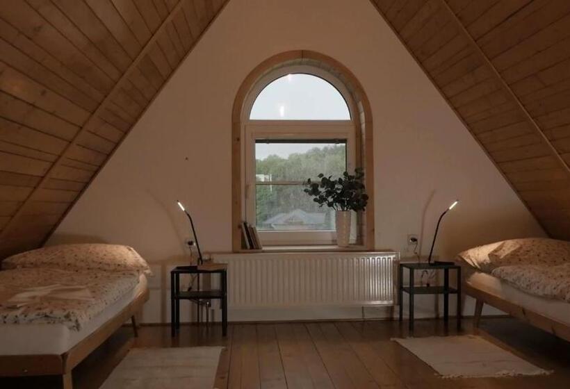 3 Szobás Suite, Sola Gratia