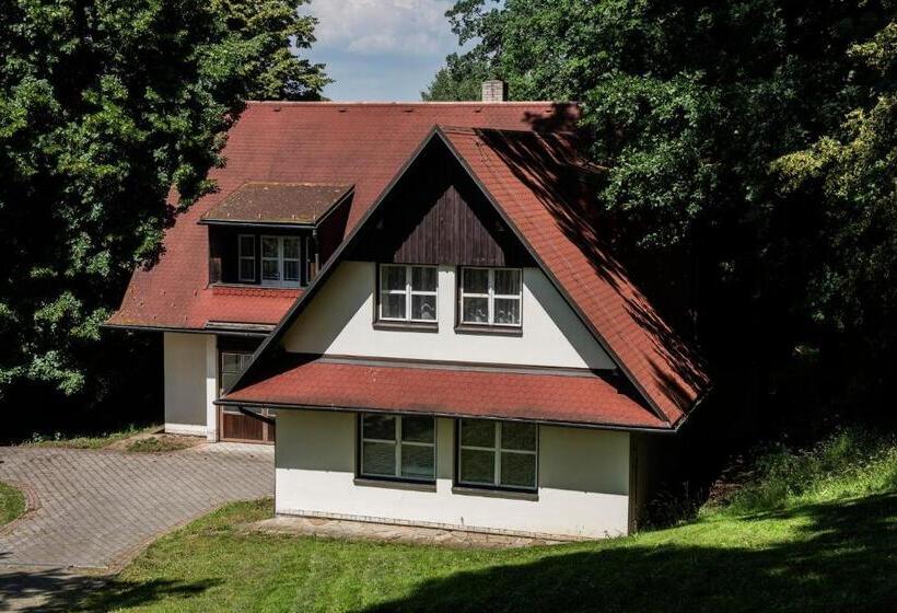 1 Szobás Villa, Sola Gratia