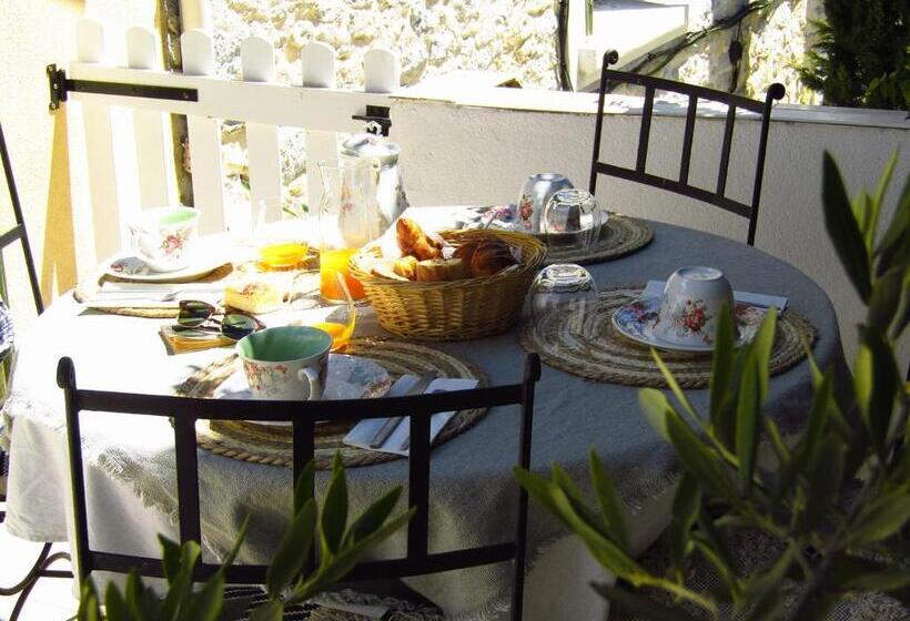 סוויטה משפחתית, La Bastide De Canaules