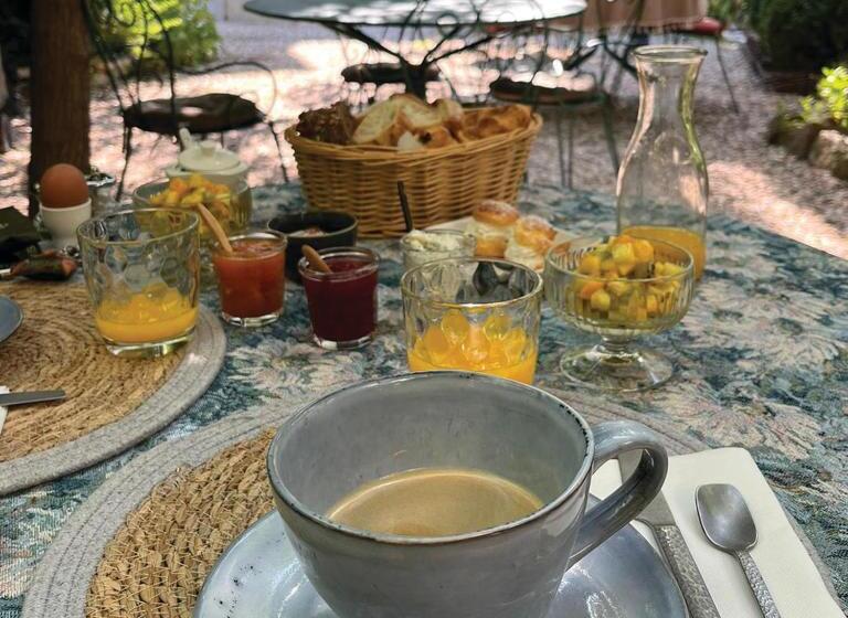 סוויטה משפחתית, La Bastide De Canaules