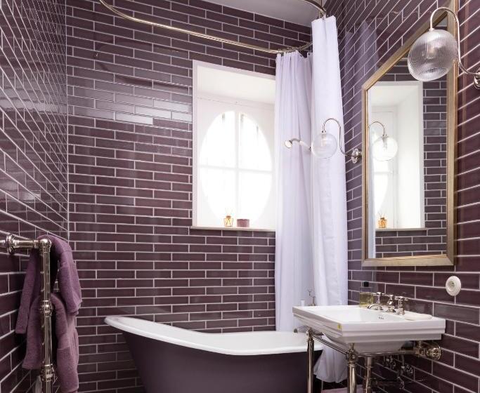 标准间, The Stay Well