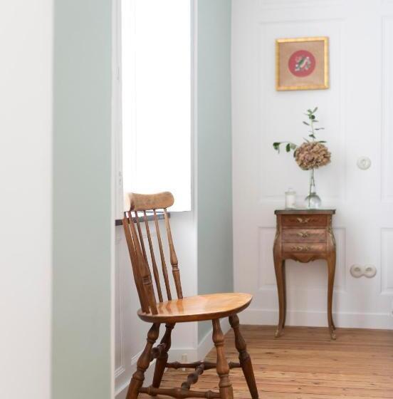 标准间, The Stay Well