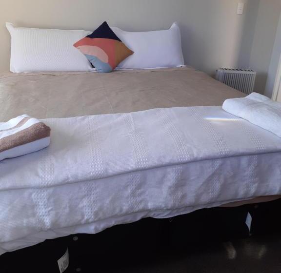 חדר משפחתי דלוקס, Intrepid Bed & Breakfast