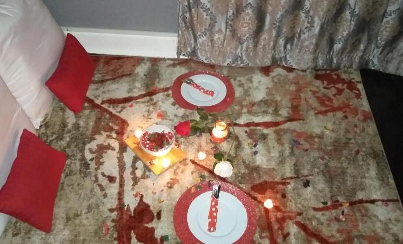 اتاق اکونومی, Kingsworth Inn Port Elizabeth