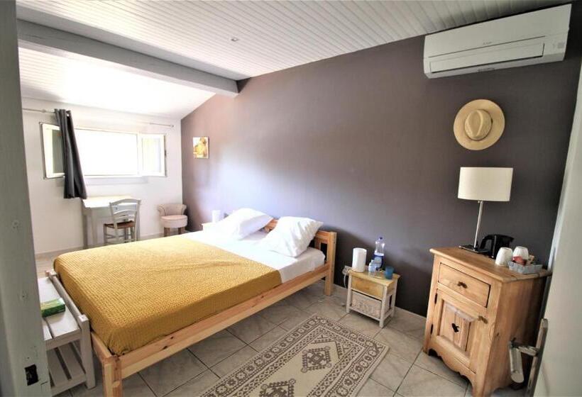 اتاق لوکس, B&b Et Gite D Ayran