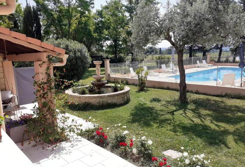 اتاق لوکس, B&b Et Gite D Ayran