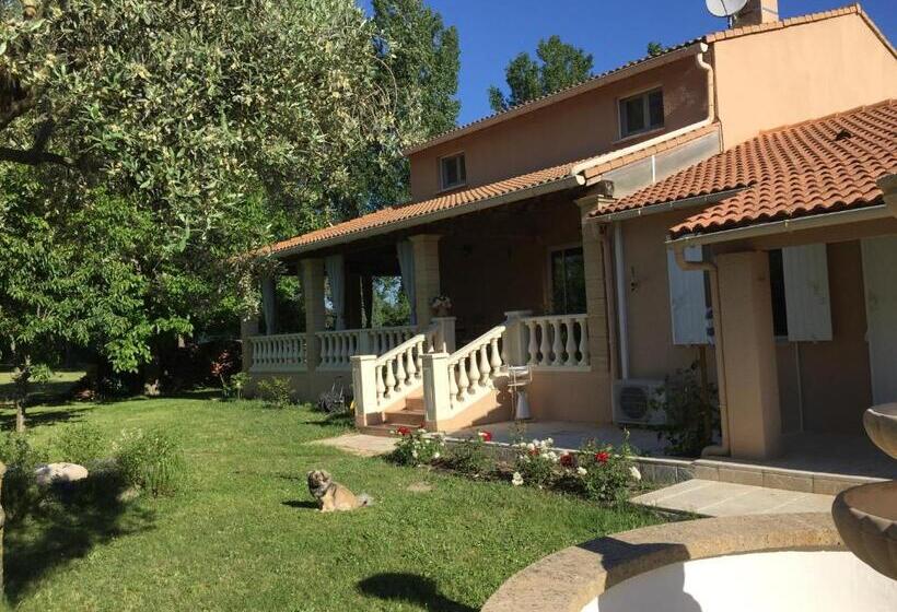 标准间, B&b Et Gite D Ayran