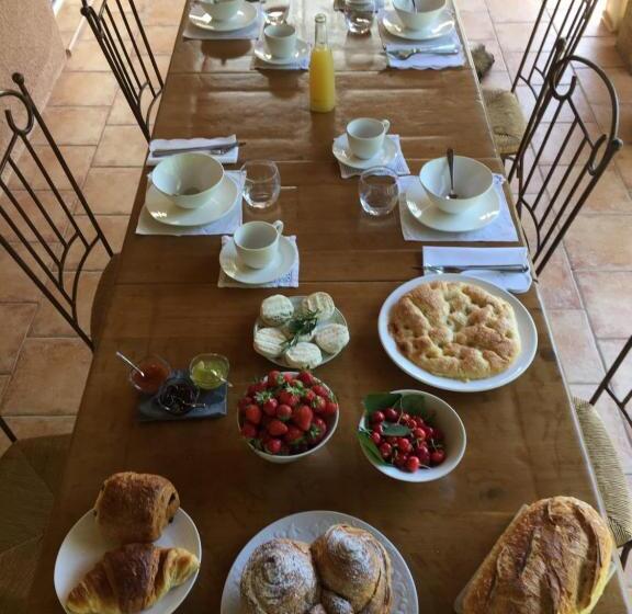 اتاق استاندارد, B&b Et Gite D Ayran