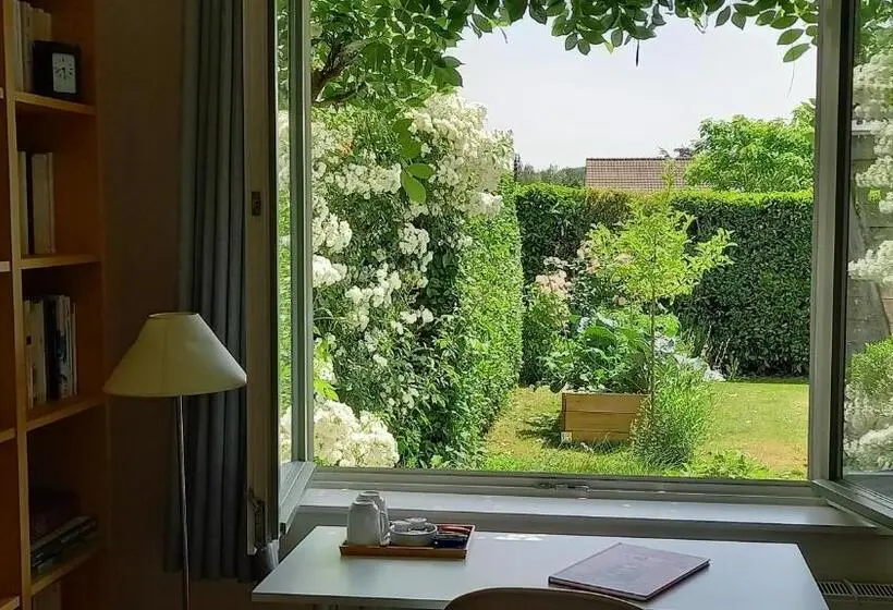 ガーデンビュースタンダードルーム, Little Cottage