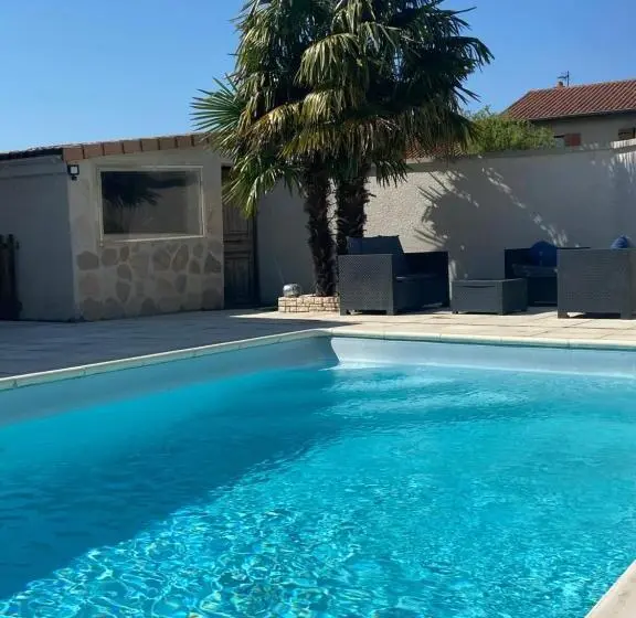 1ベッドルームハウス, Maison Entière 4 Lits 8 Pl Avec Jacuzzi Proche Du Safari De Peaugres