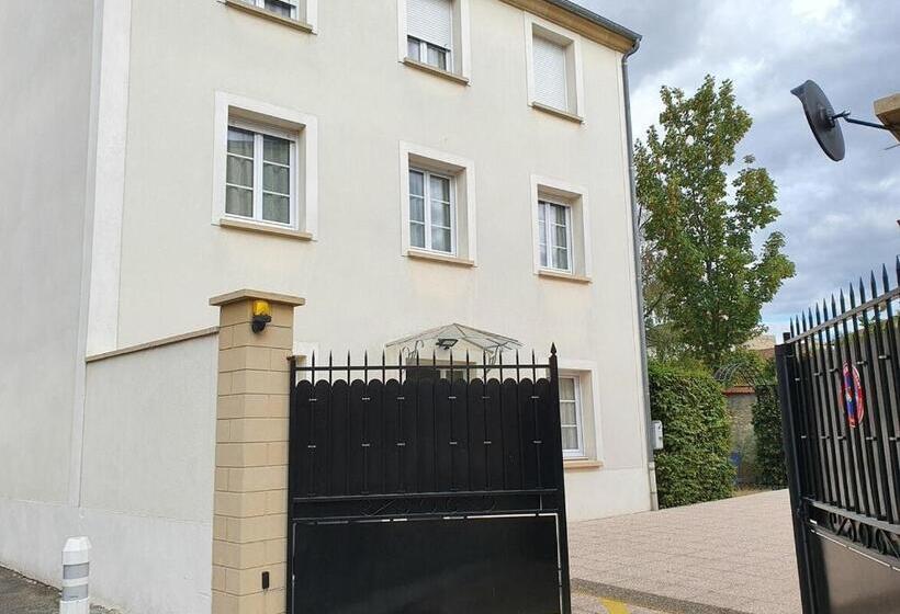 Номер Стандарт, La Marina Hotel Full Center Gare Paris Fitness Garden Kitchen