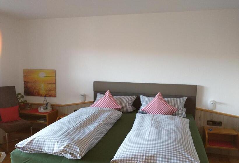 标准间带阳台, Ferienhaus Keller