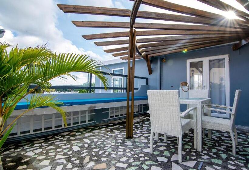 2 Yatak Odalı Daire, La Koquillishe