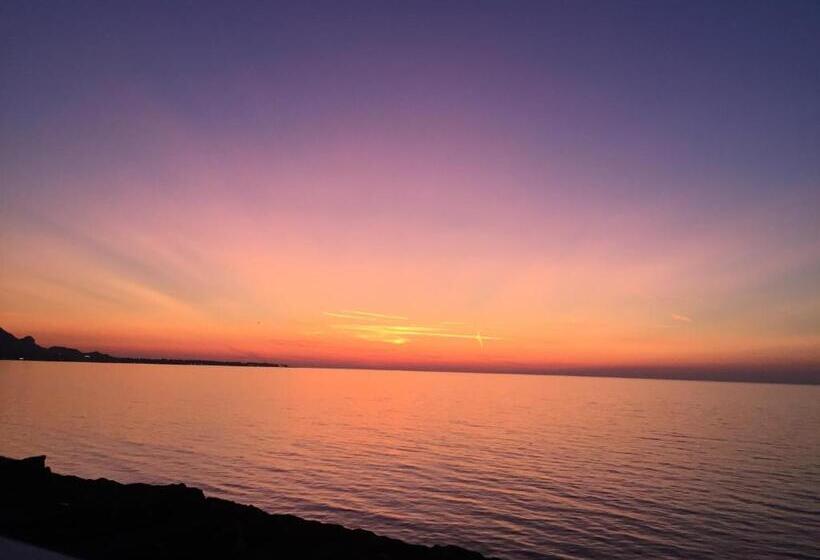 Номер Deluxe Вид на Море с Балконом, Sea View Life