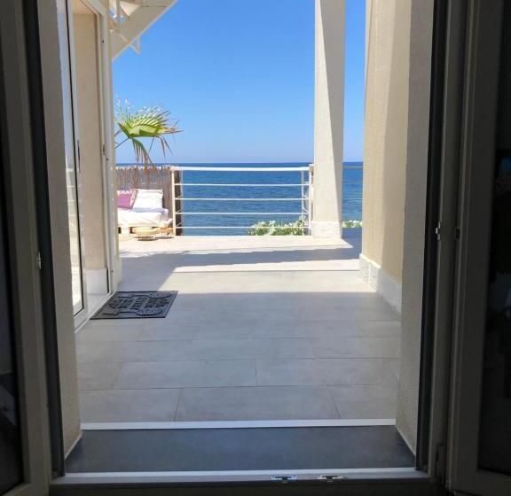 带大床的标准间, Sea View Life