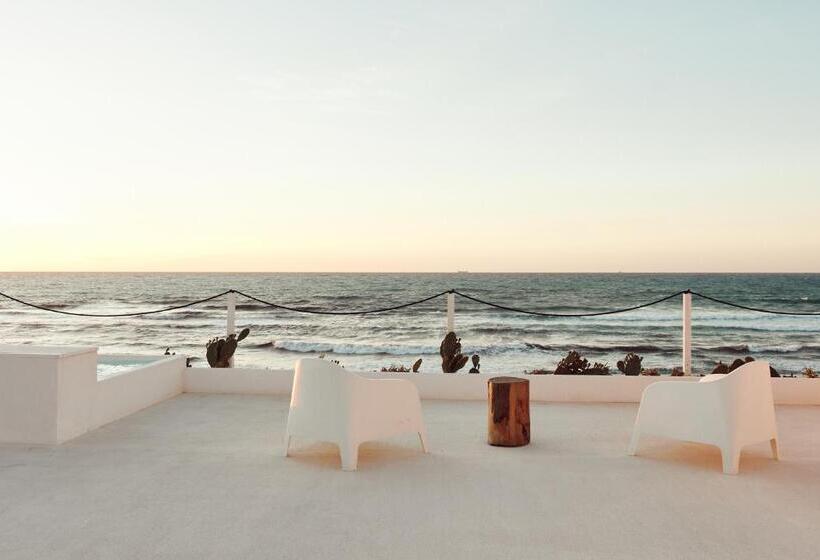 Полулюкс с Бассейном, Sea View Life
