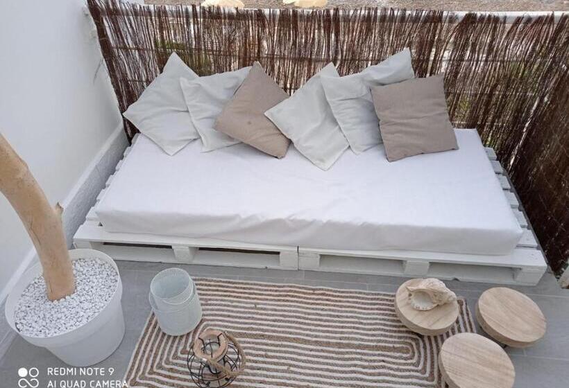 带大床的标准间, Sea View Life