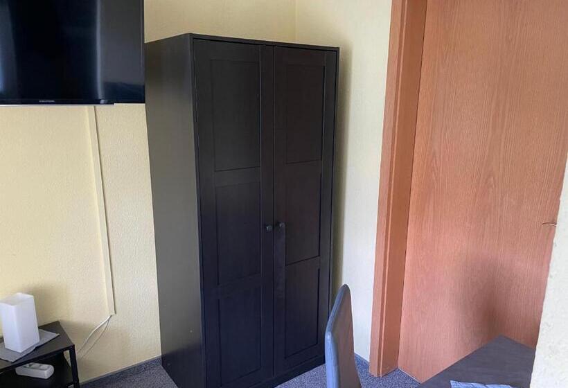 חדר סטנדרט יחיד, Pension & Gaststätte Bauernstube