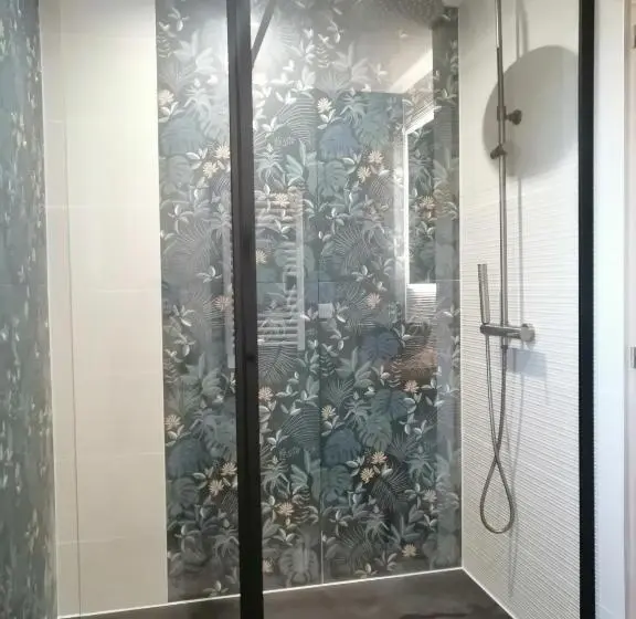 ガーデンビュースタンダードルーム, Chambres D’hôte Le Breuil