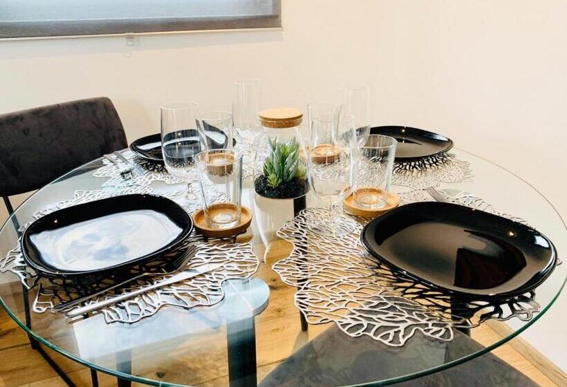 شقة غرفة واحدة مزودة بتراس, Lessinghaus