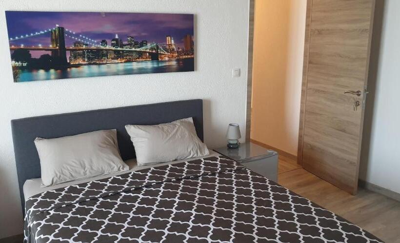 Номер Стандарт, A Casa Mia