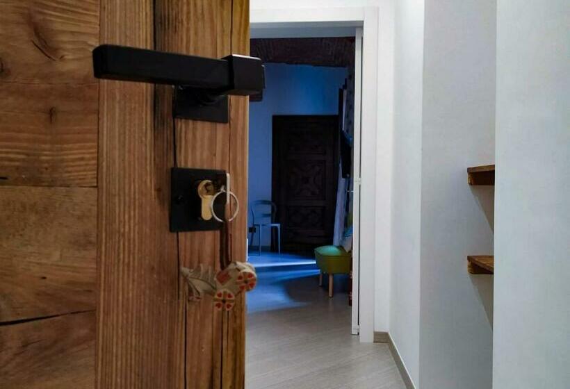 Chambre Standard Intérieure, Maison Boch