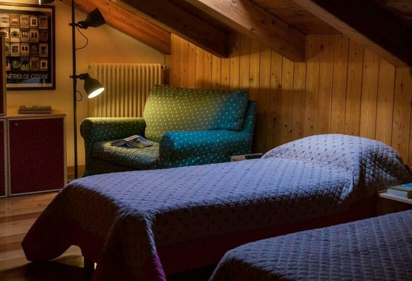 Chambre Familiale, Maison Boch