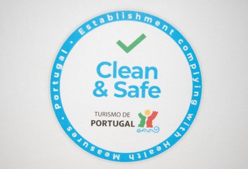 １ベッドルームハウス, Amendoeirashouse