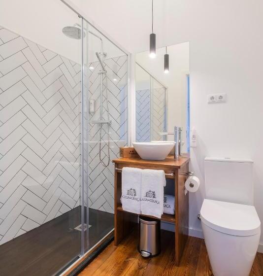 标准间, Casa Da Graça