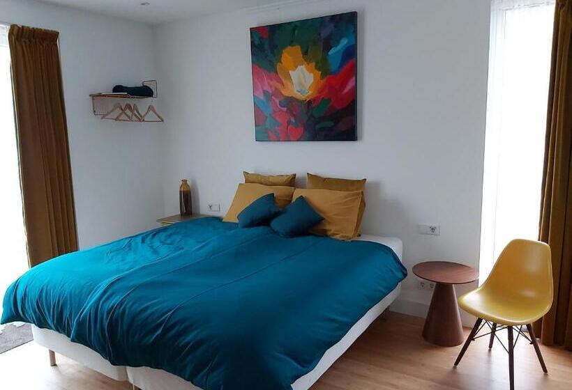 스탠다드 룸 킹사이즈 침대, Luxury Suites Oosterwold