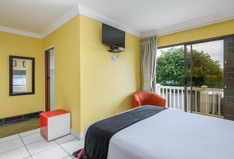 Quarto Deluxe com Sacada, Sada Boutique