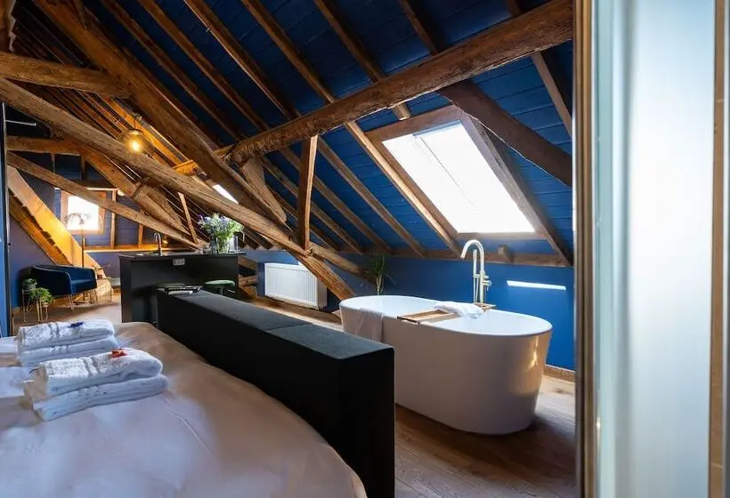 デラックススイート, Boutique Hotel Lytel Blue