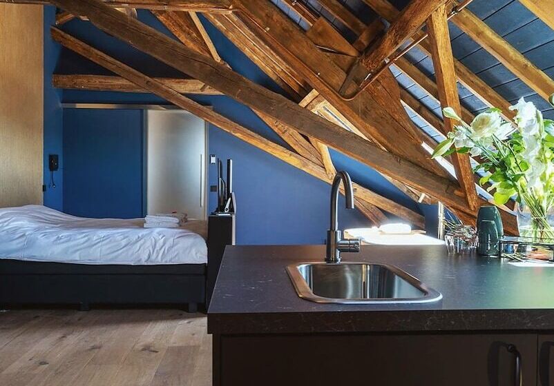 디럭스 스위트, Boutique Hotel Lytel Blue