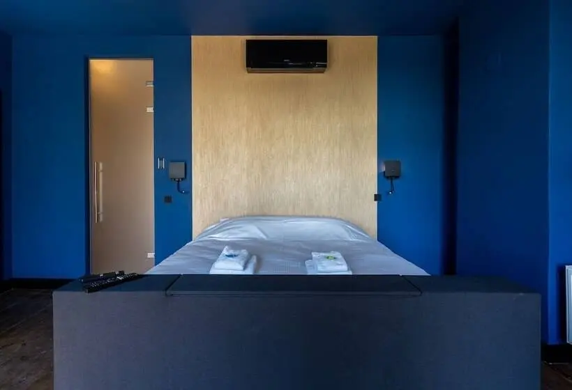 デラックスルーム, Boutique Hotel Lytel Blue