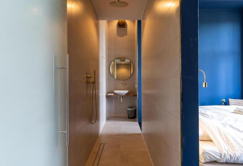 디럭스 룸, Boutique Hotel Lytel Blue