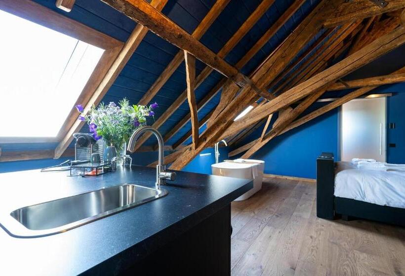 디럭스 스위트, Boutique Hotel Lytel Blue