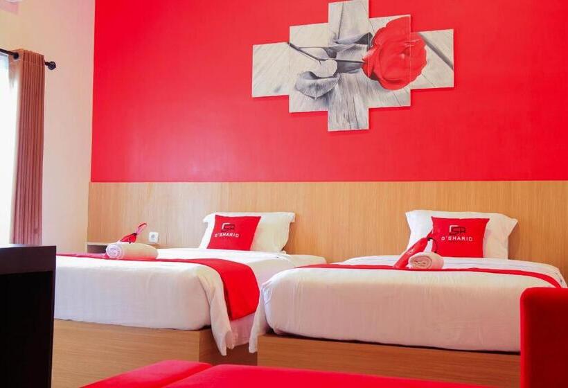 Номер Deluxe, D Shario Hotel Kepanjen