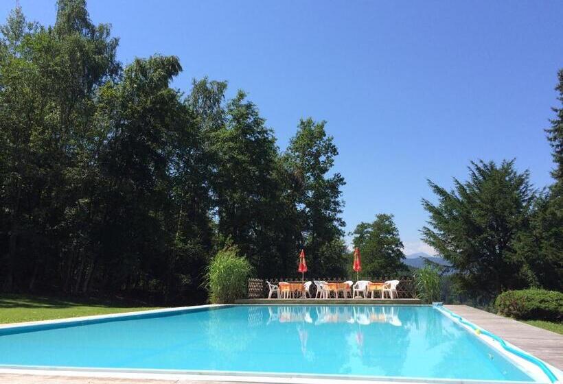 1 Bedroom Apartment Lake View, Garni Haus Am Wald