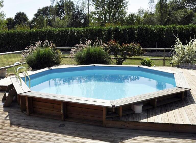 בונגלו משפחתי, Cottage Du Garlai