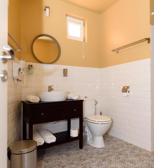 Номер Deluxe, Tourist B&c