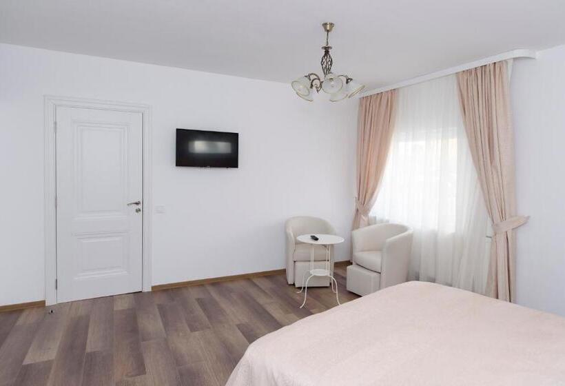 Номер Deluxe, Tourist B&c