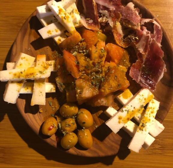 اتاق لوکس, Vereda De Las Camellas