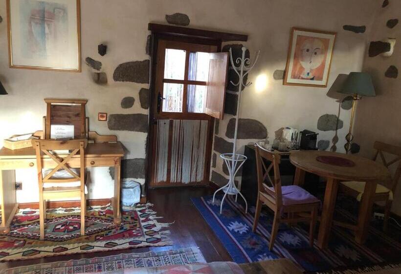 اتاق لوکس, Vereda De Las Camellas