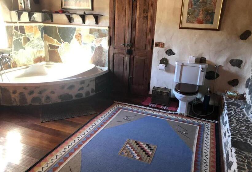 اتاق لوکس, Vereda De Las Camellas