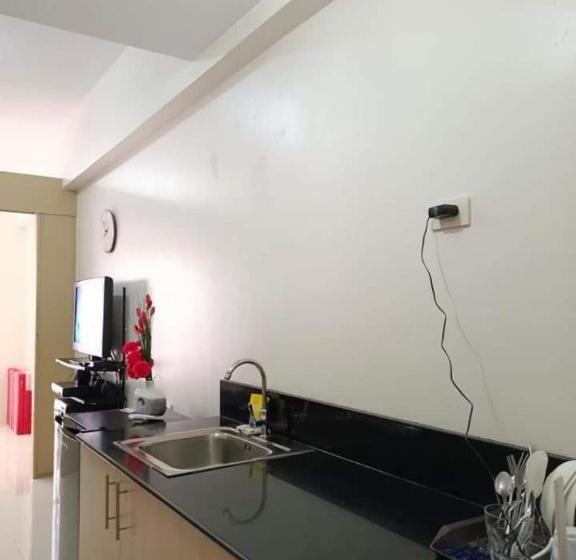 Apartament Deluxe 1 Sypialnia, Wind Residence T4 A Near Taal Skyranch Tourist Spot