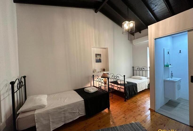 Номер Стандарт Вид на Сад, Jasmine Lodge