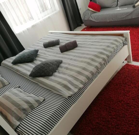 غرفة قياسية رباعية, Vila Ana